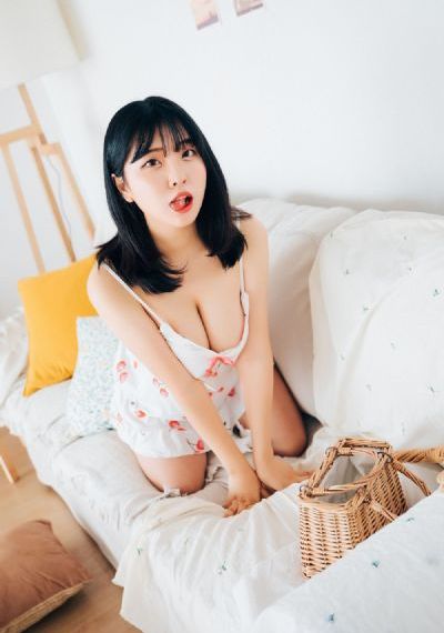 卐卍哪个方向好_1080手机在线观看