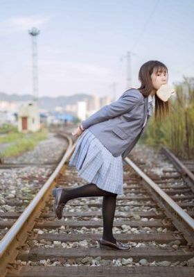 17岁日本高清在线完整版观看_蓝光电影在线观看