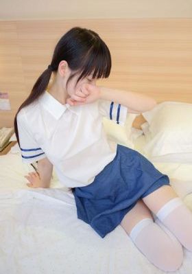 里番人妻ナンNTR温泉全彩_4K在线播放